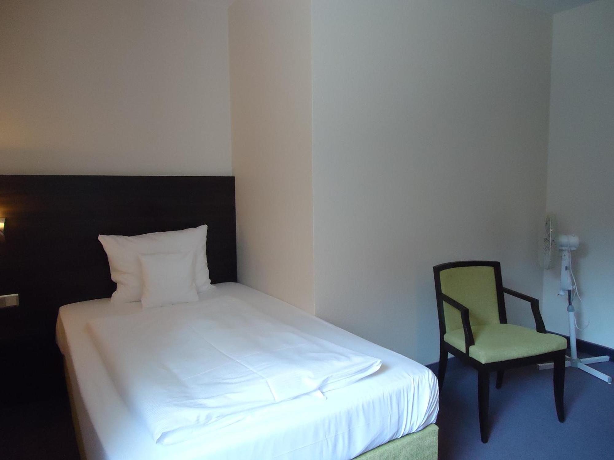Msr Hotel Hannover Room photo